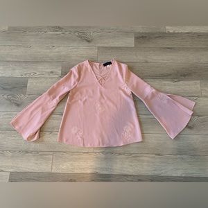 Extra Small Blue Rain Pink with White Flower Stitching Blouse
